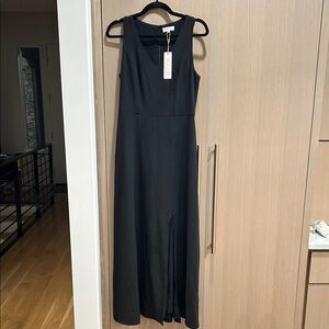 Roolee Black Sleeveless Maxi Dress